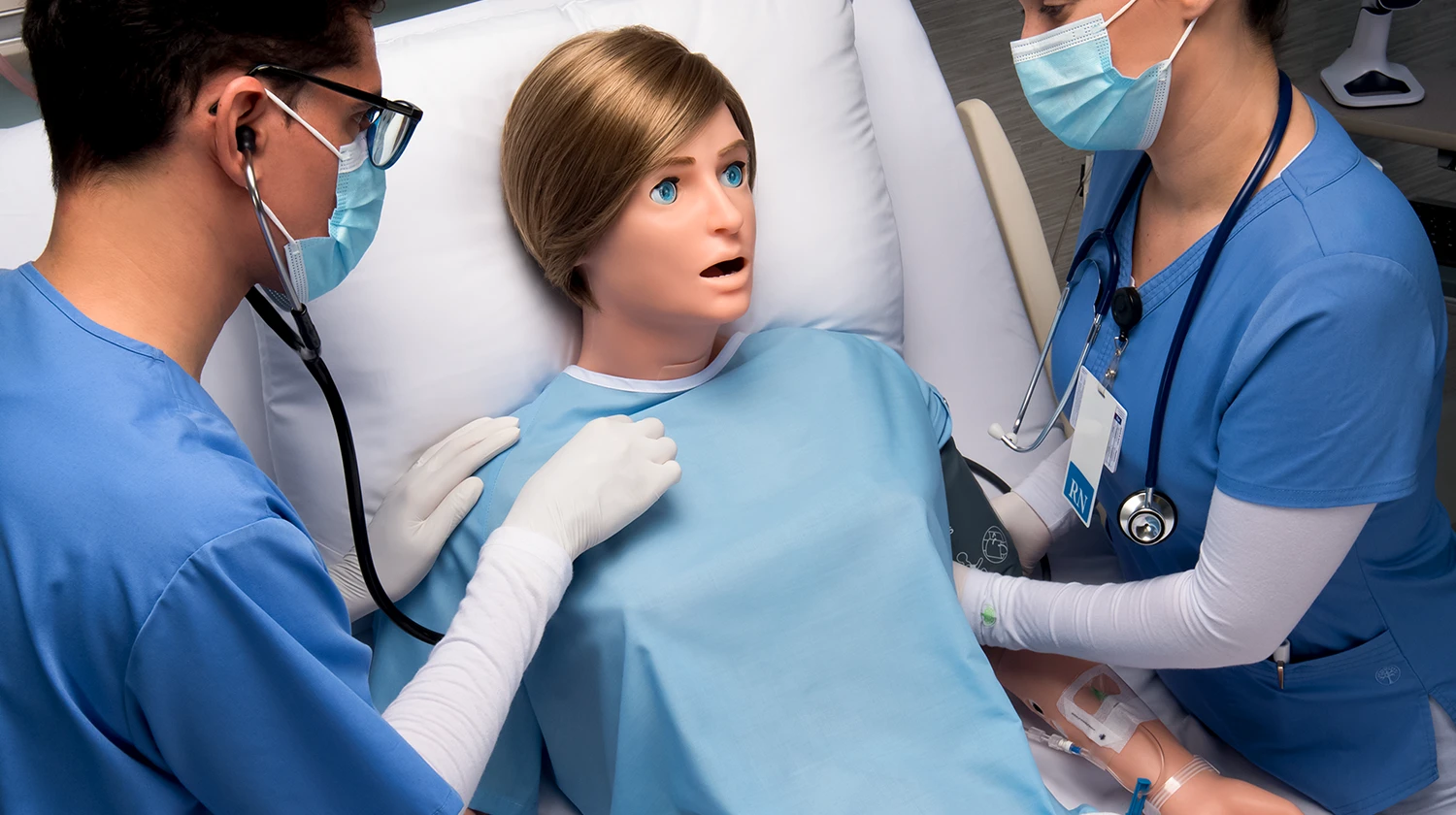 SUSIE® S2400 – Avancerad omvårdnadssimulator för kliniska färdigheter och patientvård